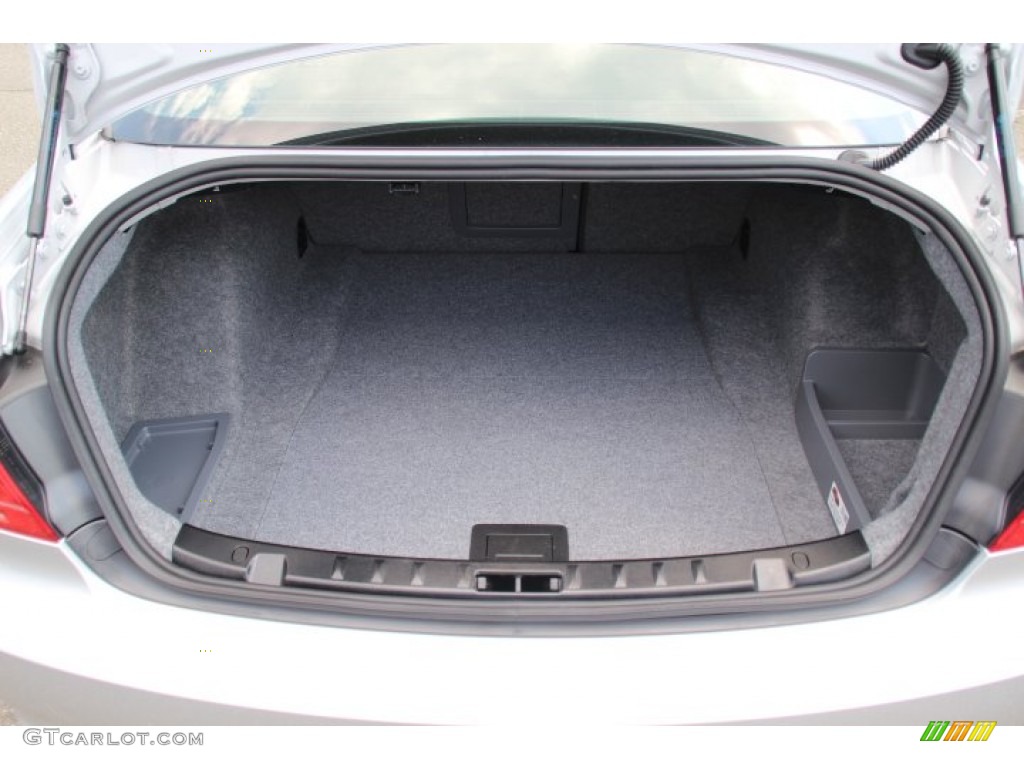 2013 BMW 3 Series 328i xDrive Coupe Trunk Photo #82560349