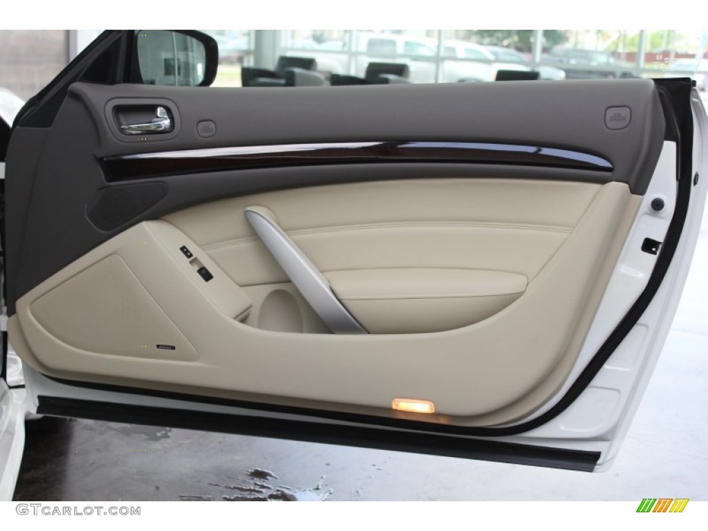 2013 Infiniti G 37 Convertible Door Panel Photos