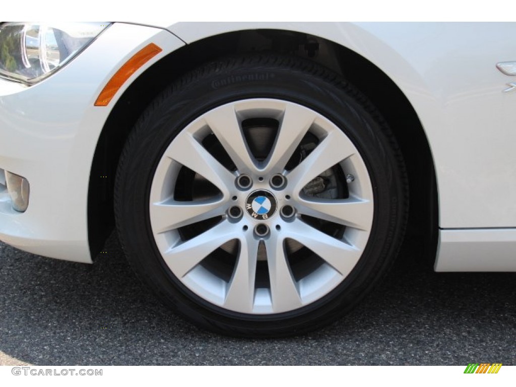 2011 3 Series 328i xDrive Coupe - Mineral White Metallic / Black photo #30