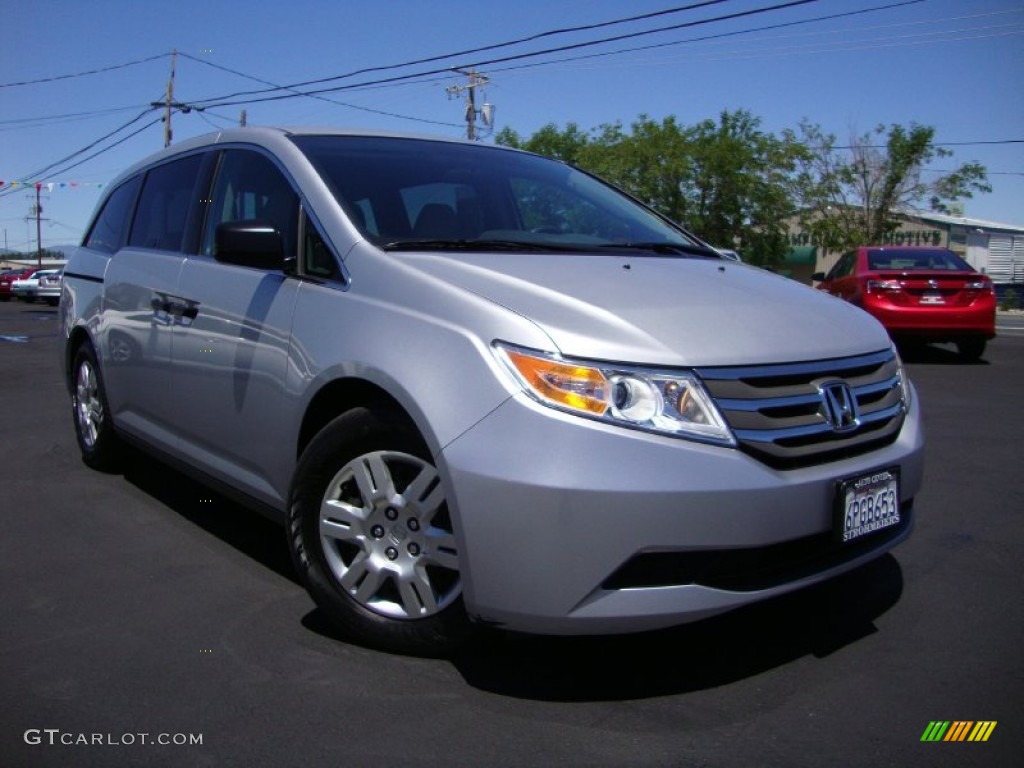 2011 Odyssey LX - Alabaster Silver Metallic / Gray photo #1