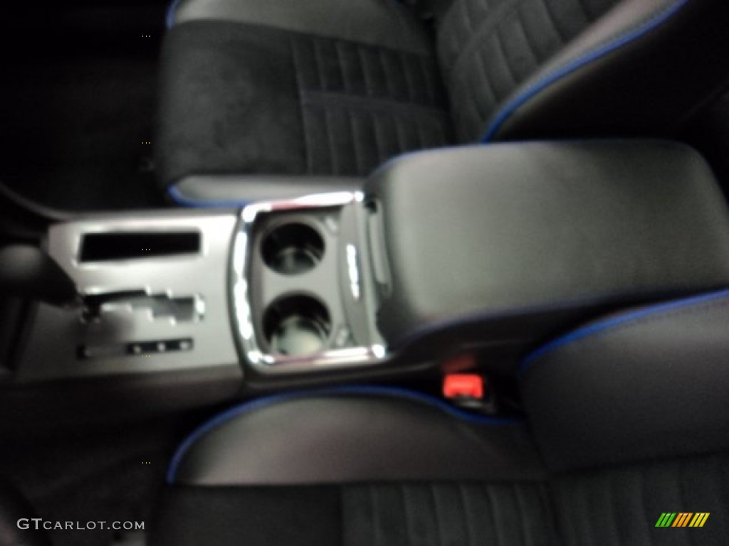 2013 Charger R/T Daytona - Daytona Blue Pearl / Daytona Edition Black/Blue photo #15