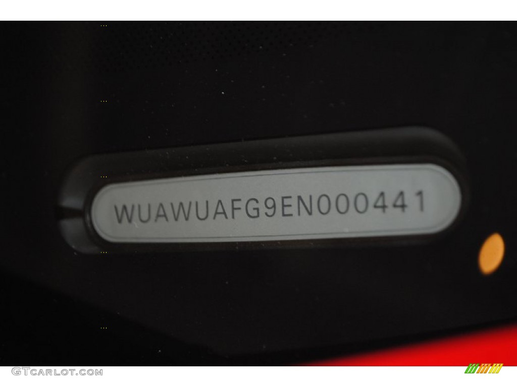 2014 R8 Spyder V8 - Brilliant Red / Black photo #36