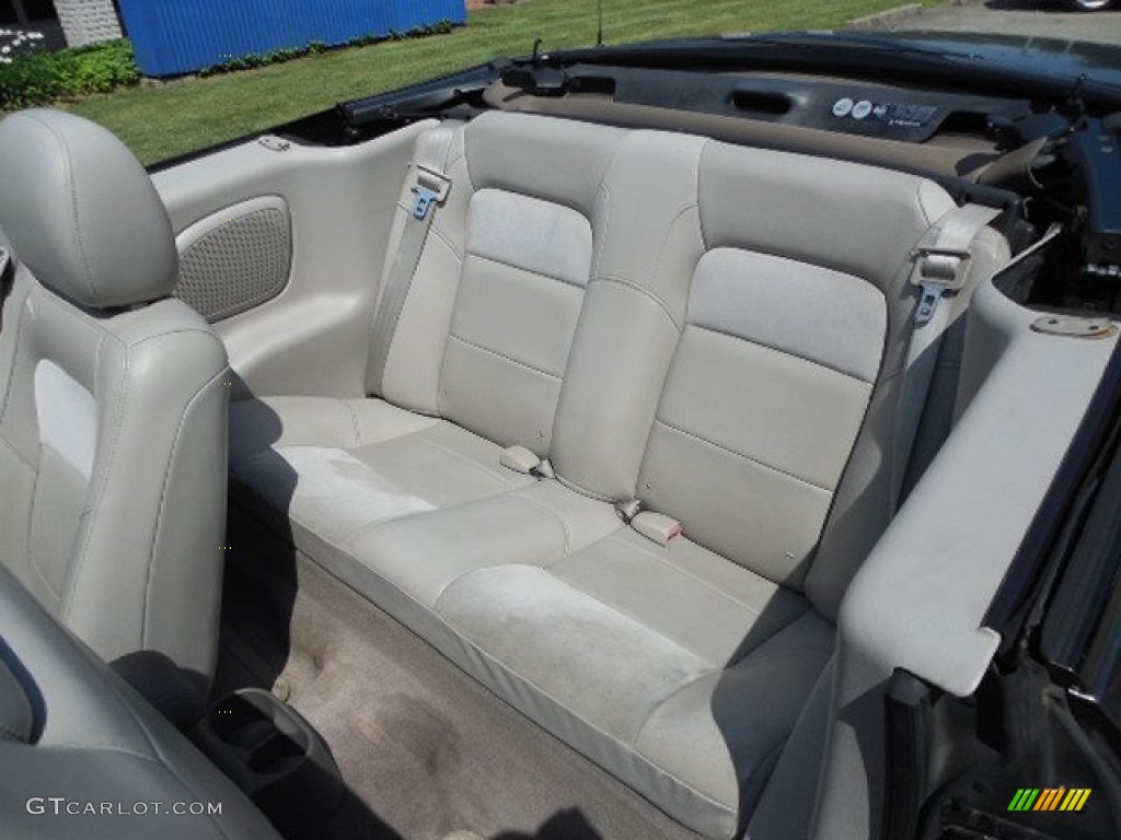 2004 Chrysler Sebring Limited Convertible Rear Seat Photo #82569151