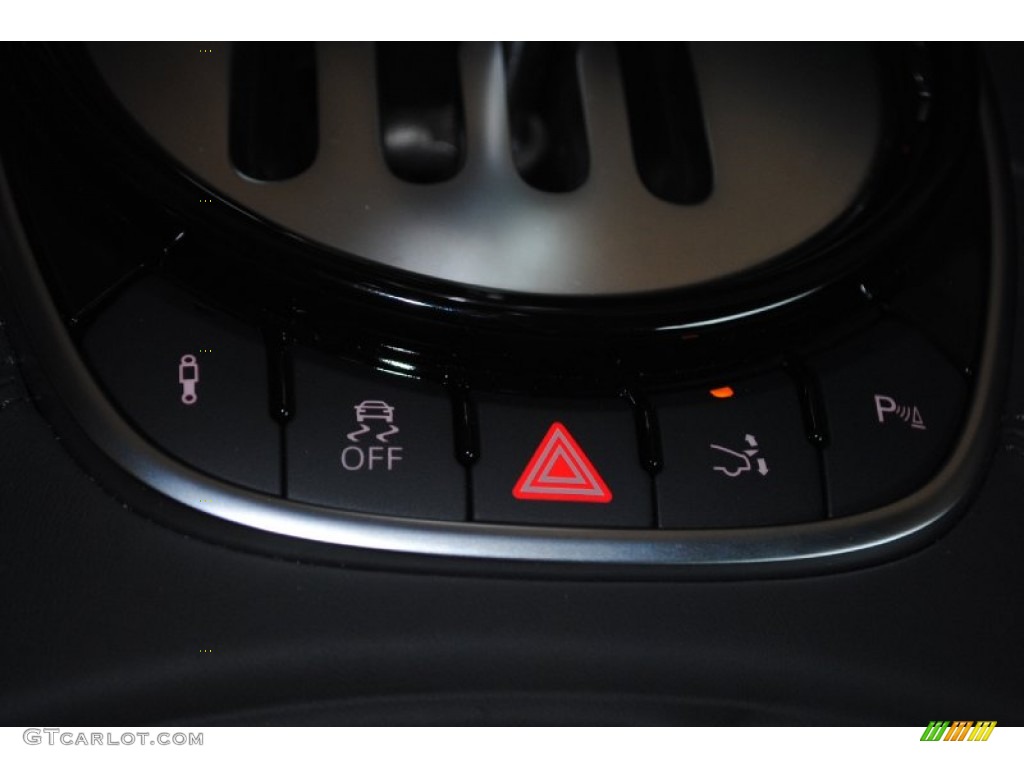 2014 R8 Coupe V10 - Phantom Black Pearl / Black photo #20