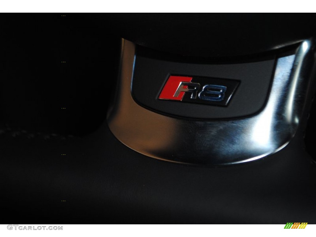 2014 R8 Coupe V10 - Phantom Black Pearl / Black photo #31