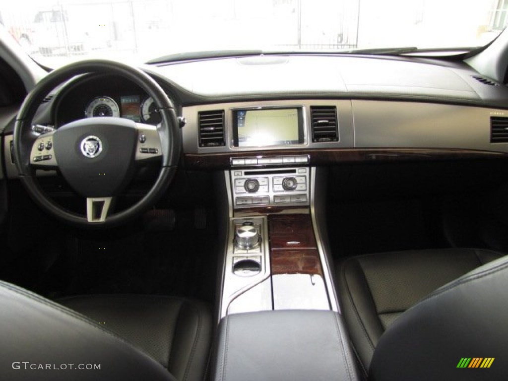 2010 XF Premium Sport Sedan - Vapour Grey Metallic / Warm Charcoal photo #2