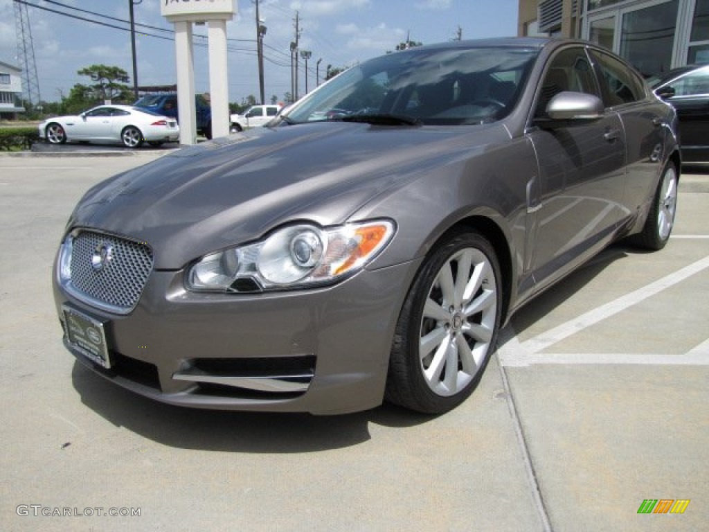 2010 XF Premium Sport Sedan - Vapour Grey Metallic / Warm Charcoal photo #10