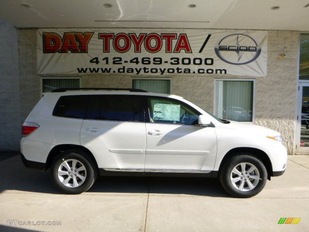 2013 Highlander SE 4WD - Blizzard White Pearl / Sand Beige photo #1