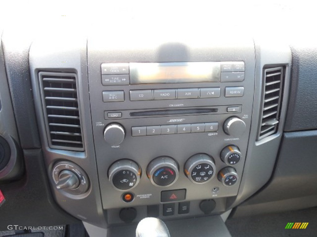 2004 Armada SE 4x4 - Smoke Metallic / Graphite/Titanium photo #12