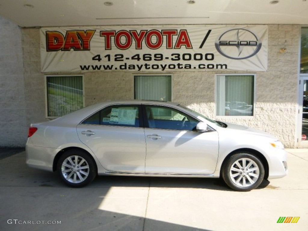 2013 Camry XLE - Classic Silver Metallic / Ash photo #1