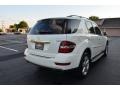 Arctic White - ML 350 4Matic Photo No. 7