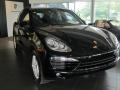 Black - Cayenne  Photo No. 7