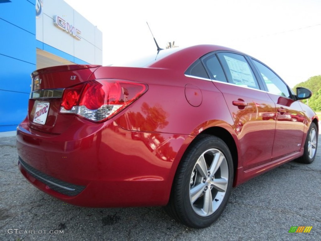 2013 Cruze LT/RS - Crystal Red Metallic Tintcoat / Cocoa/Light Neutral photo #7