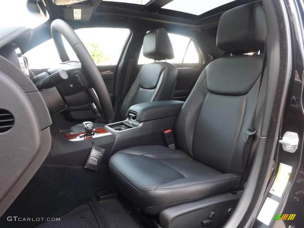 2013 300  - Gloss Black / Black photo #23