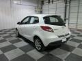 Crystal White Pearl Mica - MAZDA2 Touring Photo No. 5