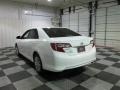 Super White - Camry LE Photo No. 5