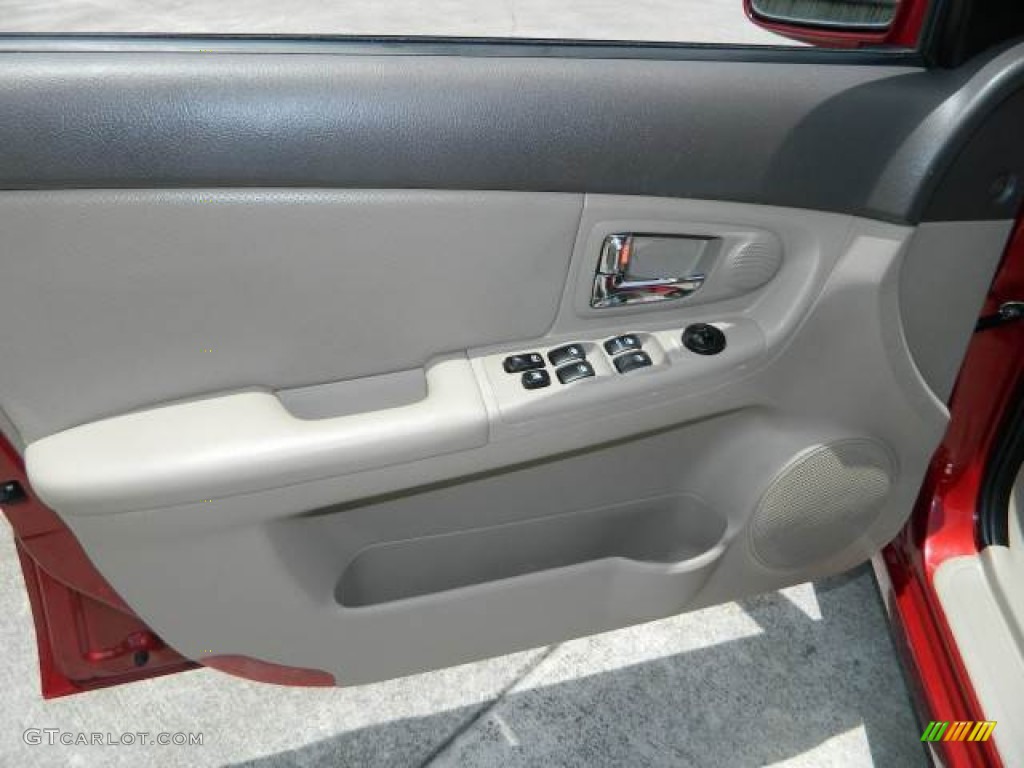 2008 Spectra EX Sedan - Spicy Red / Gray photo #15