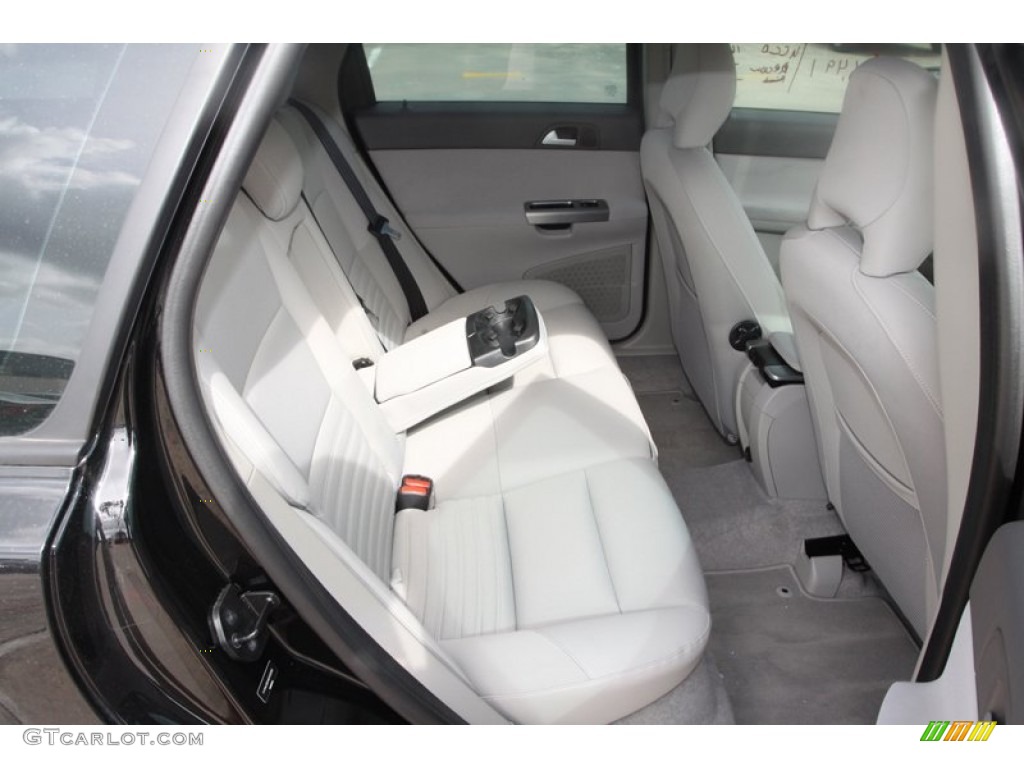Dark Beige/Quartz Interior 2008 Volvo V50 2.4i Photo #82595806