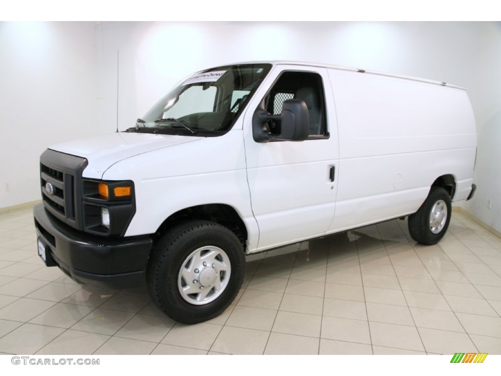 Oxford White 2011 Ford E Series Van E250 XL Cargo Exterior Photo #82596464