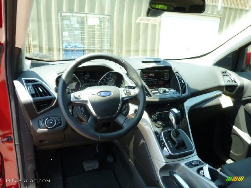 2013 Escape SEL 2.0L EcoBoost 4WD - Ruby Red Metallic / Charcoal Black photo #10