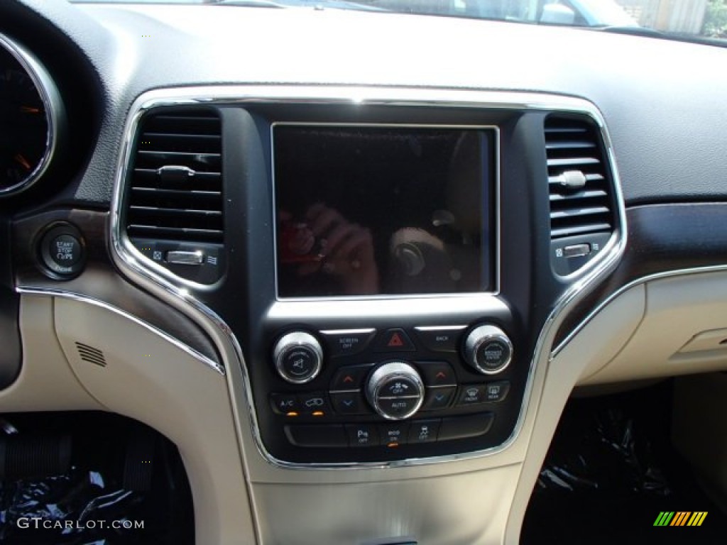 2014 Grand Cherokee Limited 4x4 - Black Forest Green Pearl / New Zealand Black/Light Frost photo #16