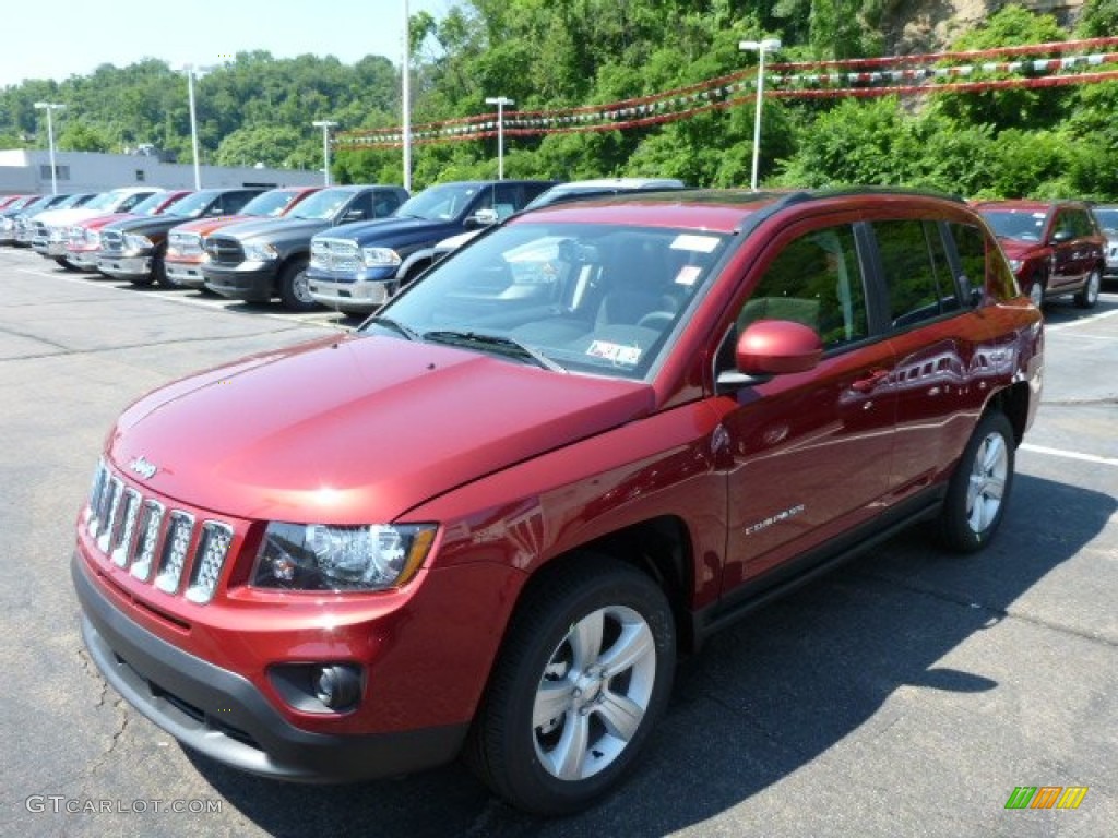 2014 Compass Latitude 4x4 - Deep Cherry Red Crystal Pearl / Dark Slate Gray photo #1