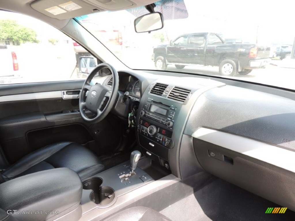 2009 Borrego LX V6 - Bright Silver / Black photo #6