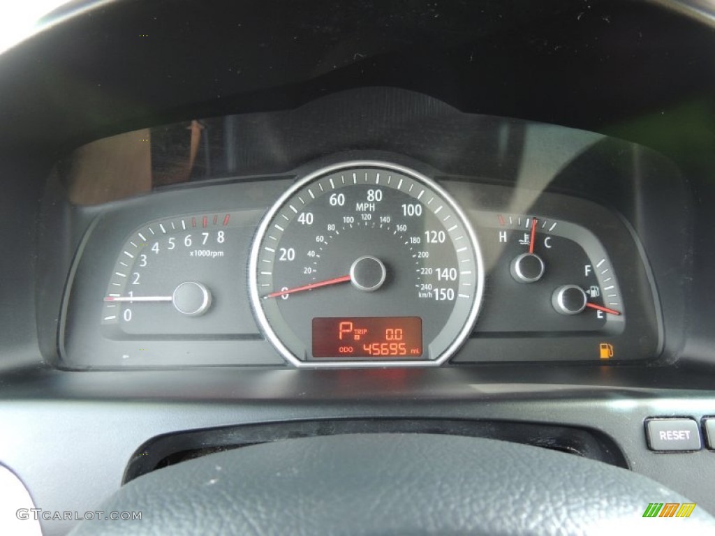 2009 Borrego LX V6 - Bright Silver / Black photo #16
