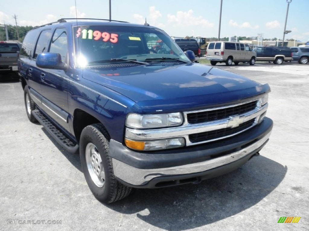 2003 Suburban 1500 LT 4x4 - Indigo Blue Metallic / Gray/Dark Charcoal photo #2
