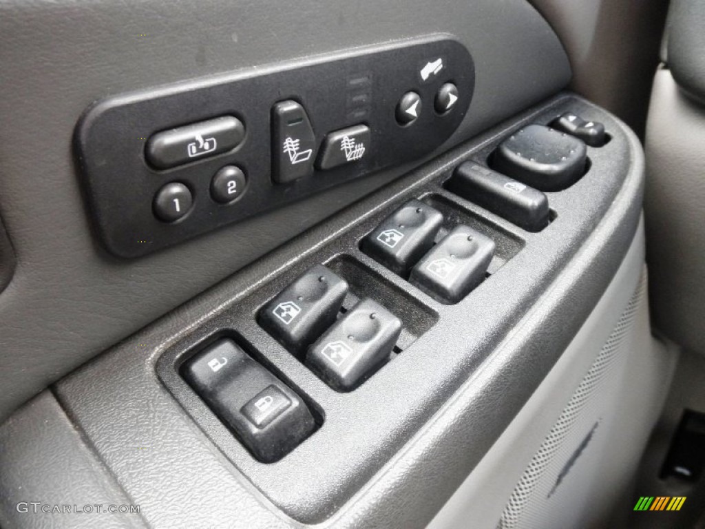2003 Suburban 1500 LT 4x4 - Indigo Blue Metallic / Gray/Dark Charcoal photo #13
