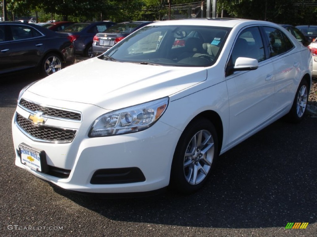 2013 Malibu LT - Summit White / Jet Black photo #1