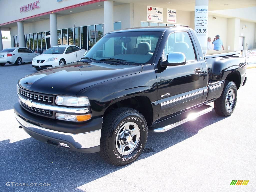 2000 Silverado 1500 LS Regular Cab 4x4 - Onyx Black / Graphite photo #1