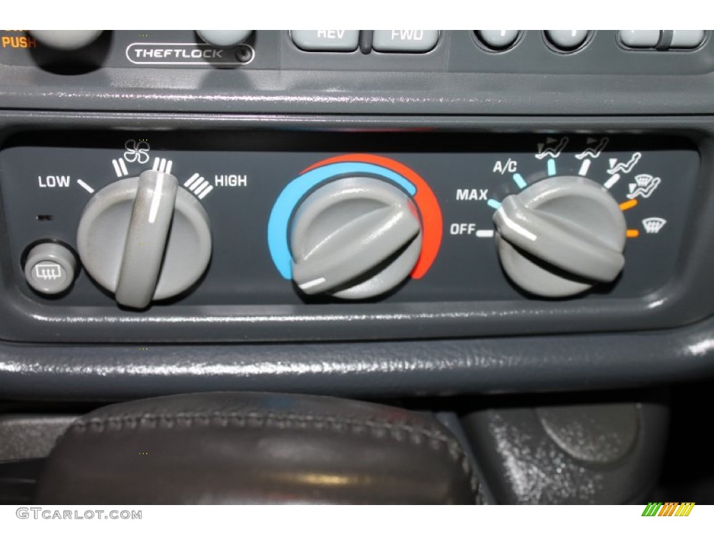 1999 Pontiac Firebird Trans Am Coupe Controls Photo #82604726