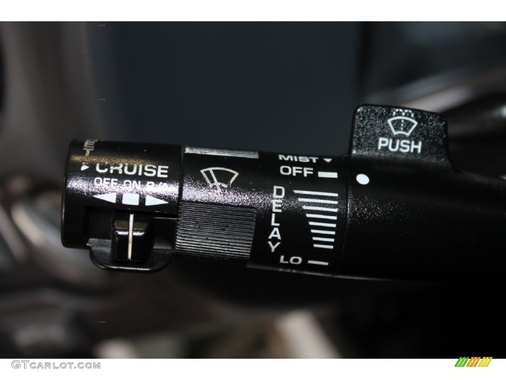 1999 Pontiac Firebird Trans Am Coupe Controls Photo #82604820