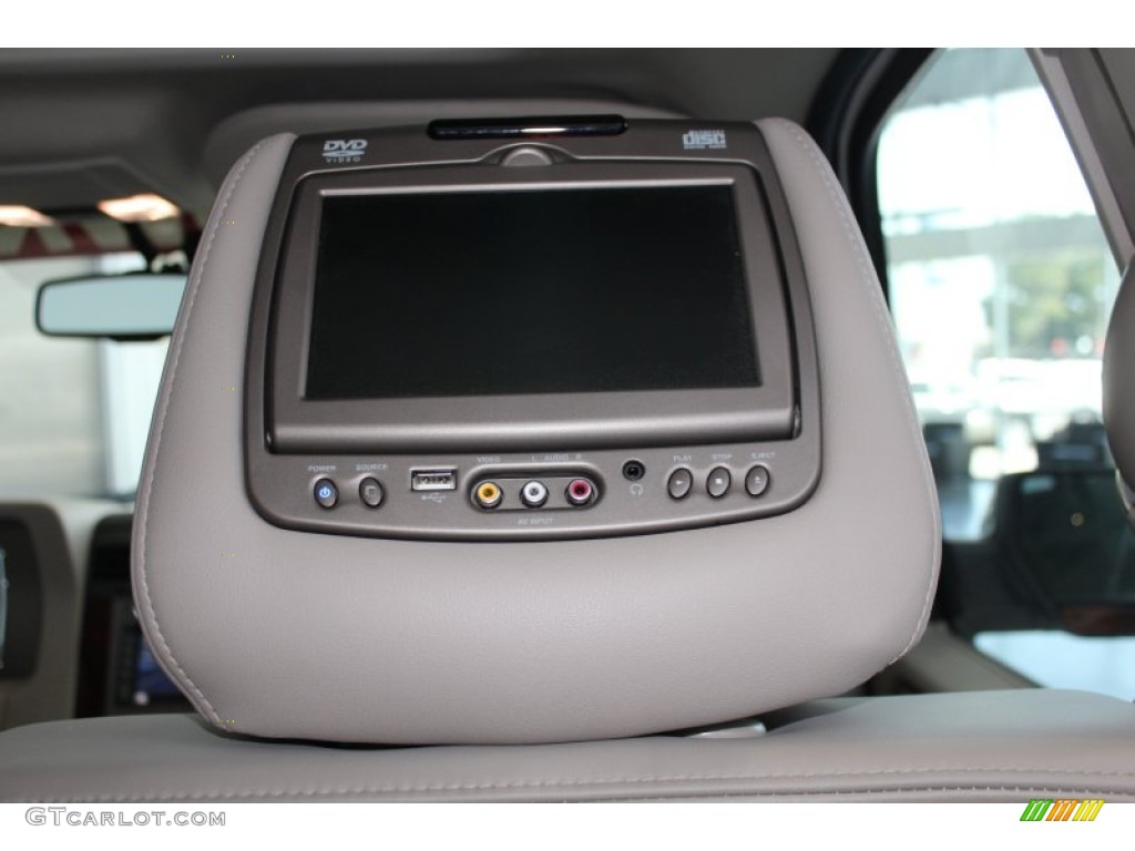 2011 Lincoln Navigator L 4x2 Entertainment System Photo #82605440