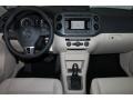 White Gold Metallic - Tiguan SE Photo No. 27