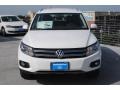 Candy White - Tiguan SE Photo No. 2
