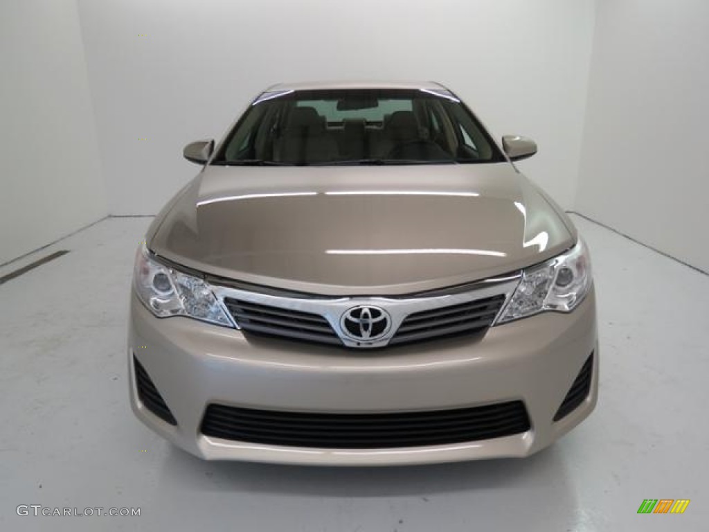 2013 Camry L - Champagne Mica / Ivory photo #2