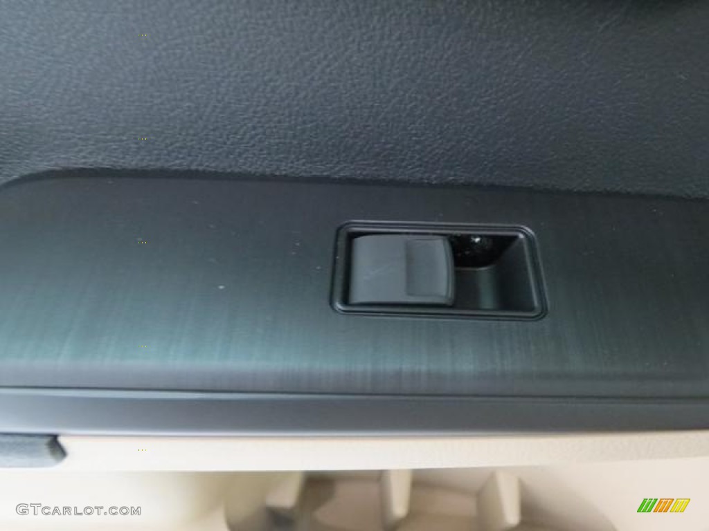 2013 Camry L - Champagne Mica / Ivory photo #7