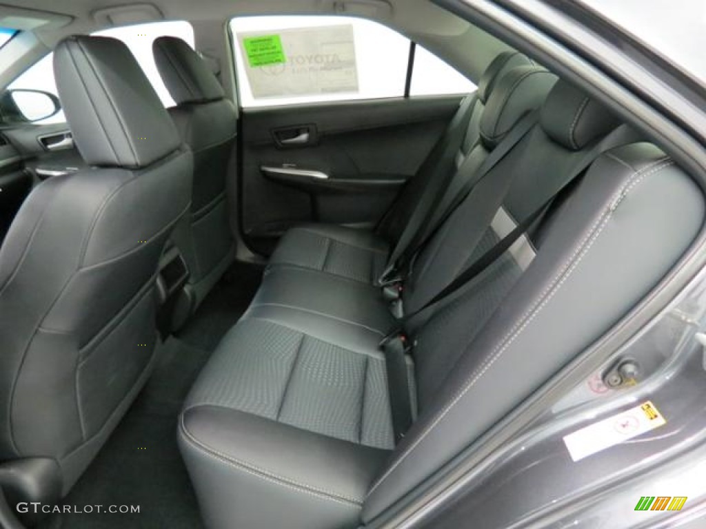 2013 Camry SE - Magnetic Gray Metallic / Black photo #6