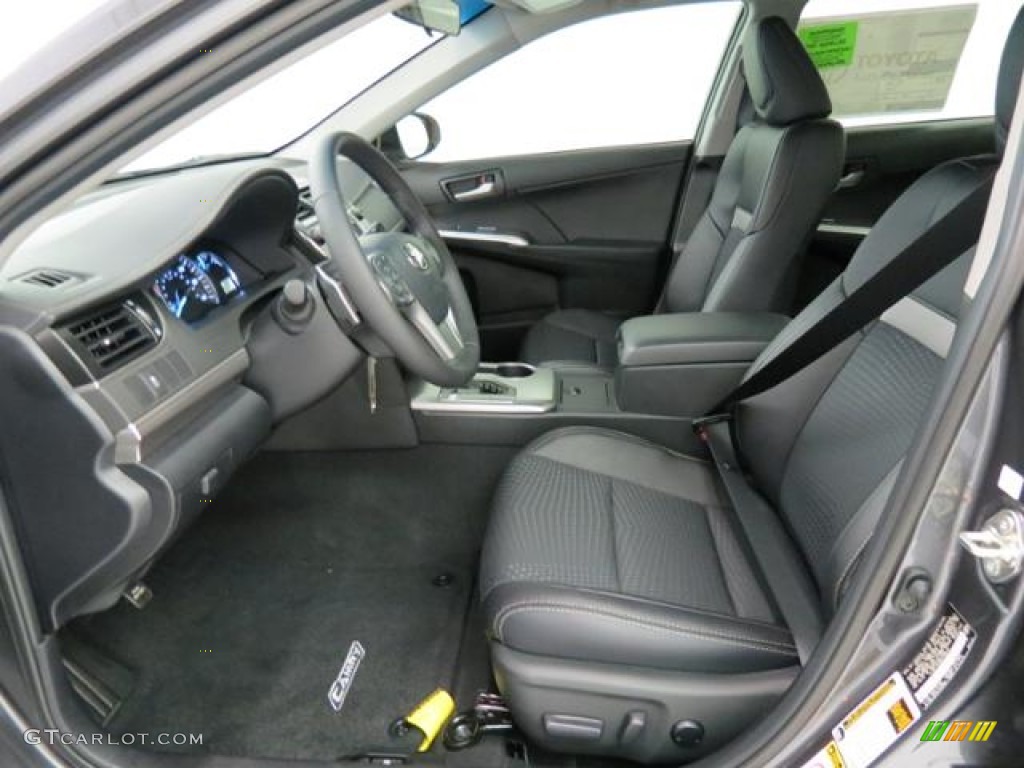 2013 Camry SE - Magnetic Gray Metallic / Black photo #8