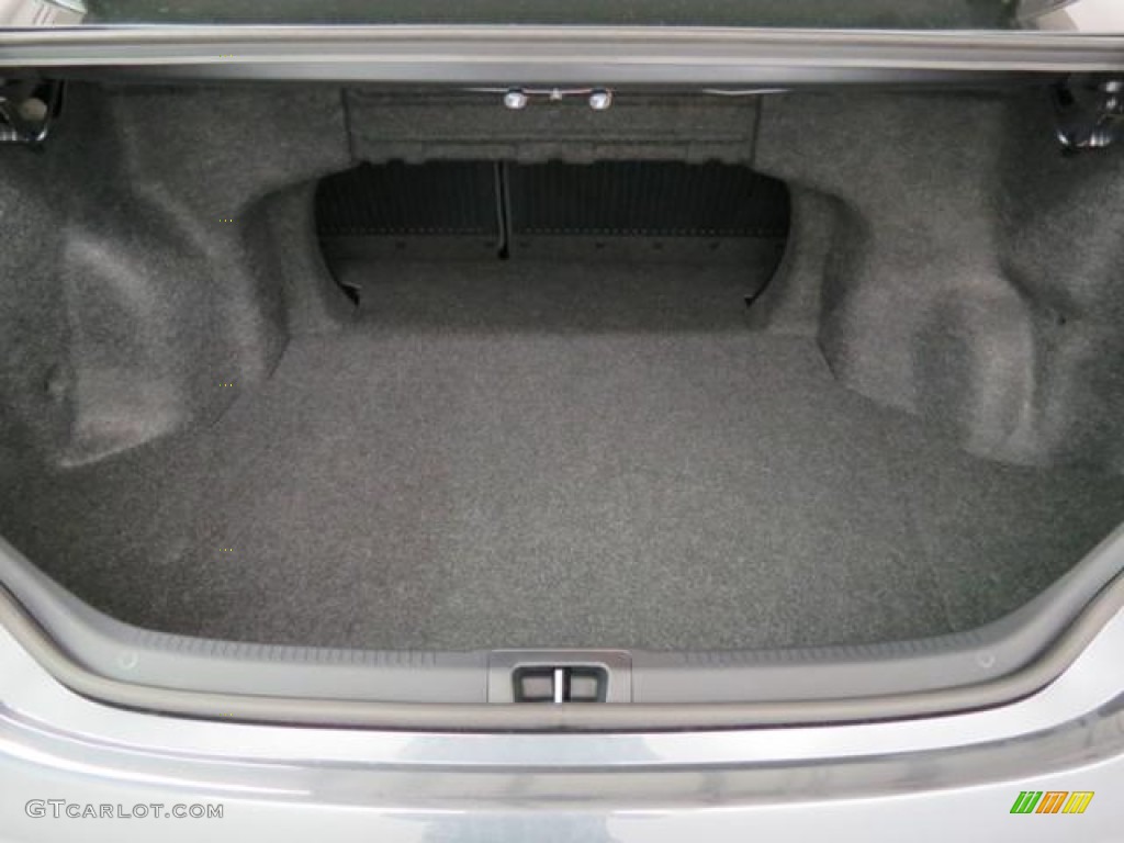 2013 Camry SE - Magnetic Gray Metallic / Black photo #19