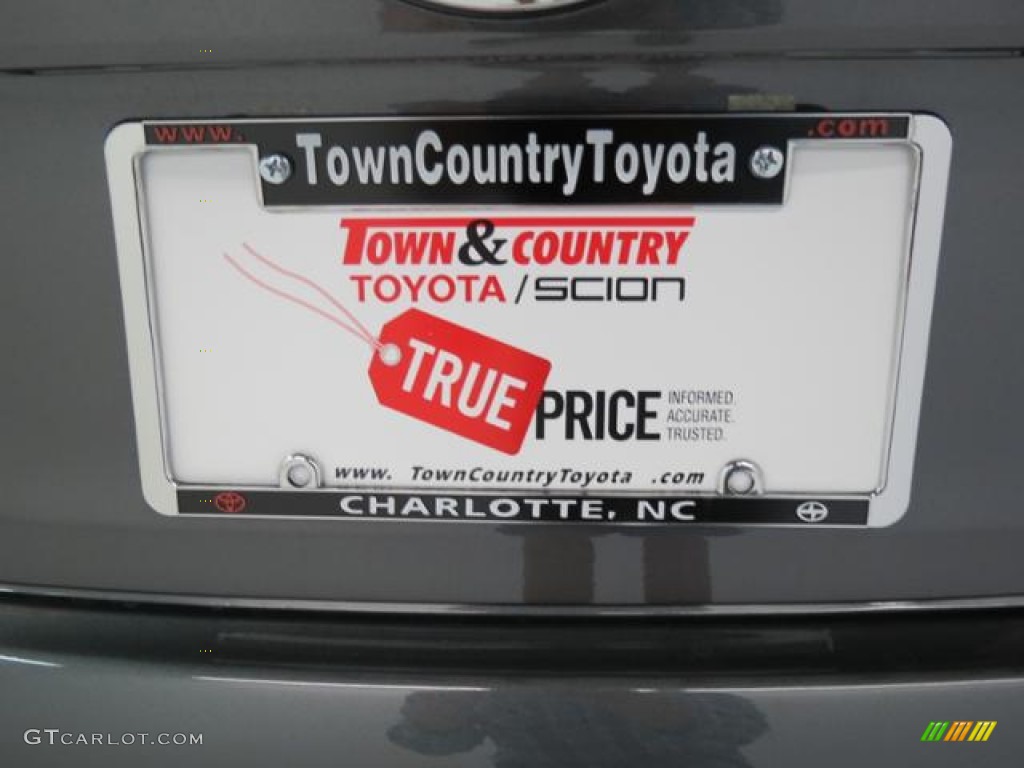 2013 Camry SE - Magnetic Gray Metallic / Black photo #21