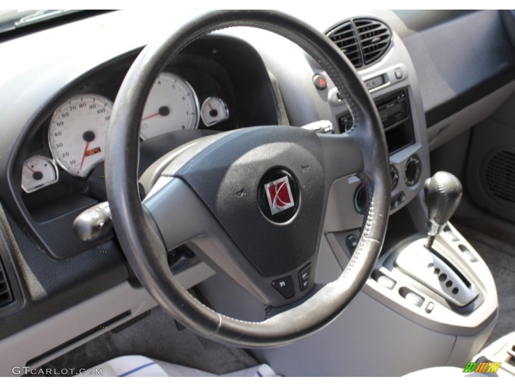 2005 Saturn VUE V6 AWD Gray Steering Wheel Photo #82609174
