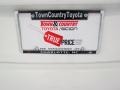 Super White - Camry SE Photo No. 21