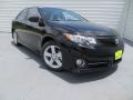 Attitude Black Metallic - Camry SE Photo No. 2