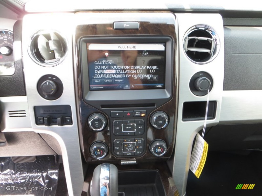 2013 Ford F150 XLT SuperCrew Controls Photo #82612661