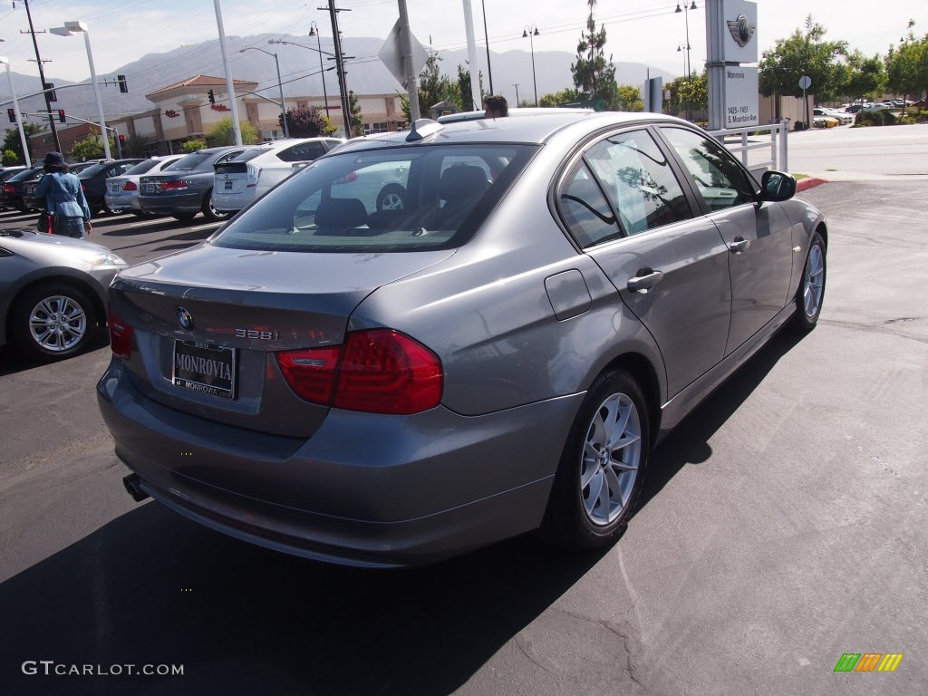 2010 3 Series 328i Sedan - Space Gray Metallic / Black photo #9