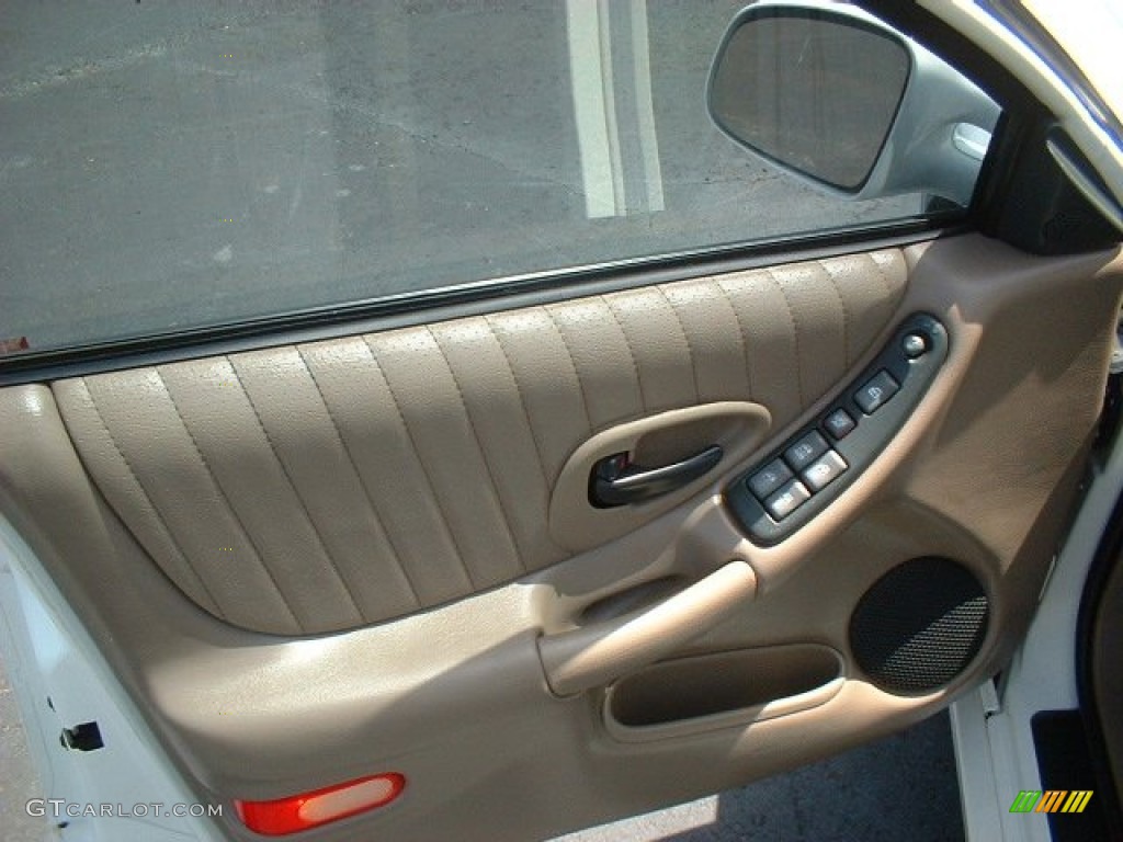 1998 Pontiac Grand Prix GTP Sedan Camel Door Panel Photo #82618836