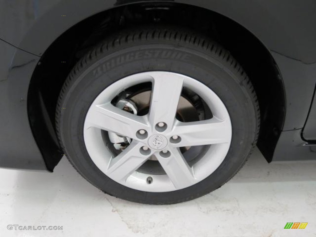 2013 Camry SE - Attitude Black Metallic / Black photo #4